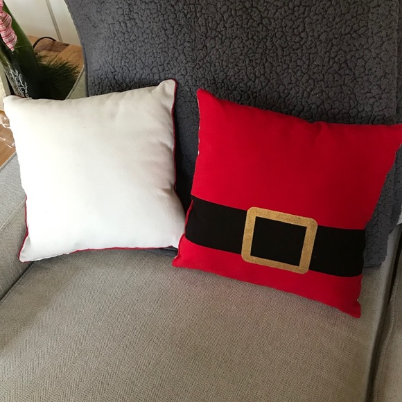 Set of 2 Double Sided Christmas Pillows - Picture 2 of 2
